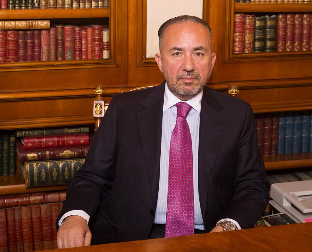 Dragoş Dobrescu